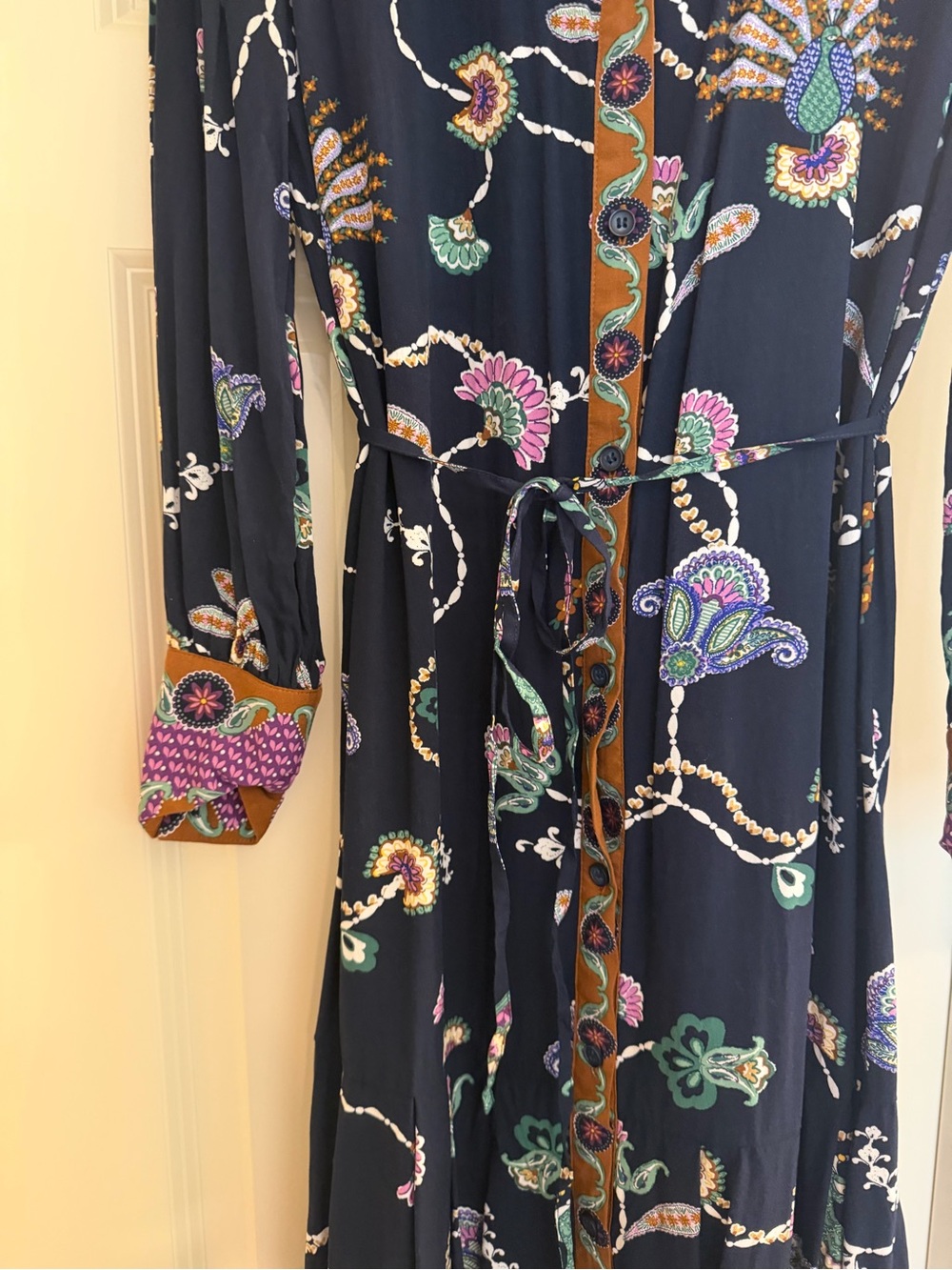 LOFT Black Floral Midi Shirt Dress with Contrast Trim - Picture 4 of 5